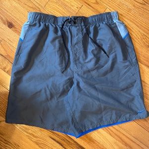 EUC Men’s Nike Boardshorts XL